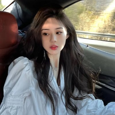 榆木湖边的房子